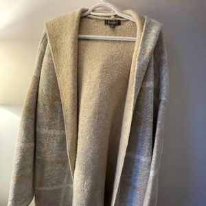 Hooded patterned cloak